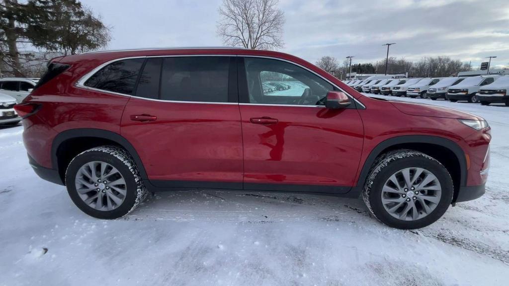 new 2025 Buick Enclave car, priced at $44,915