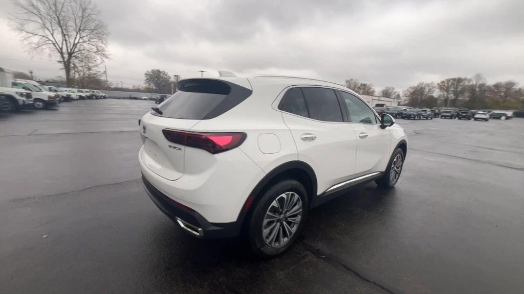 new 2025 Buick Envision car, priced at $38,068