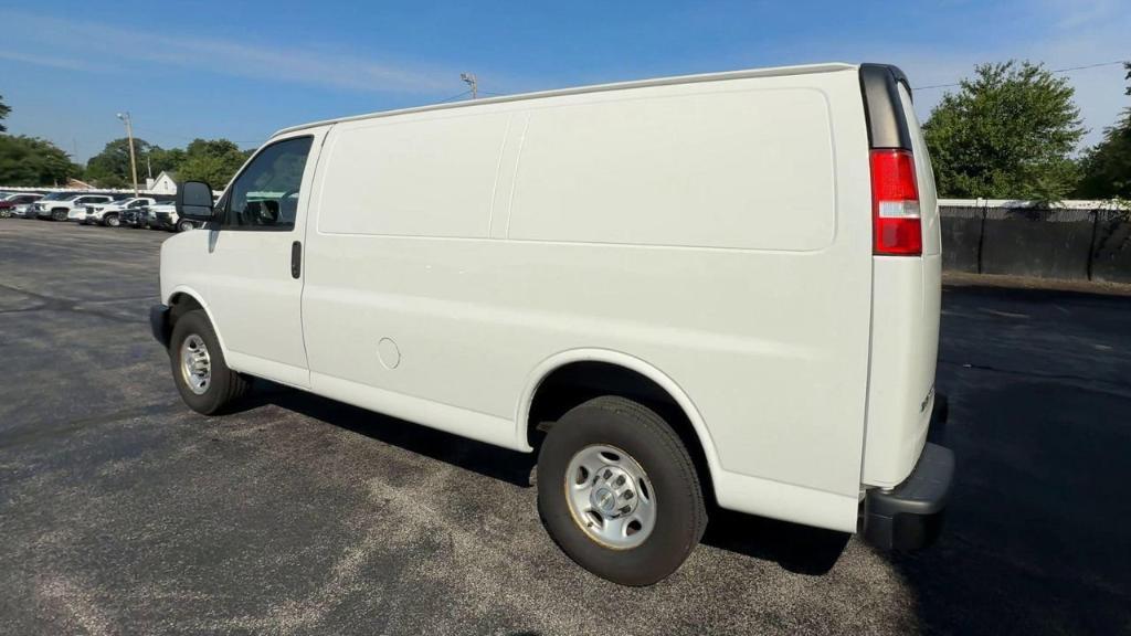 used 2021 Chevrolet Express 2500 car, priced at $26,900