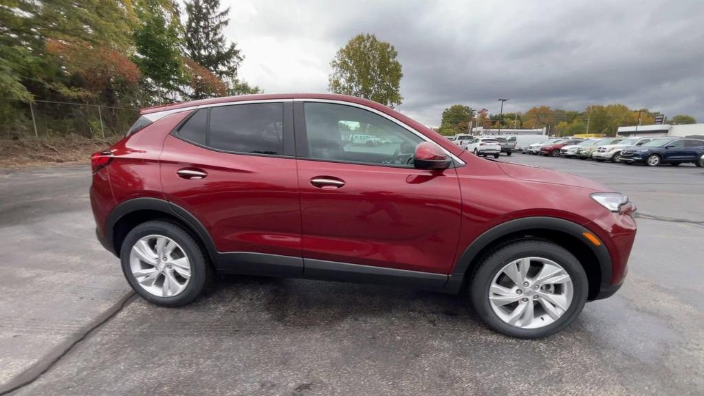 new 2025 Buick Encore GX car, priced at $32,220