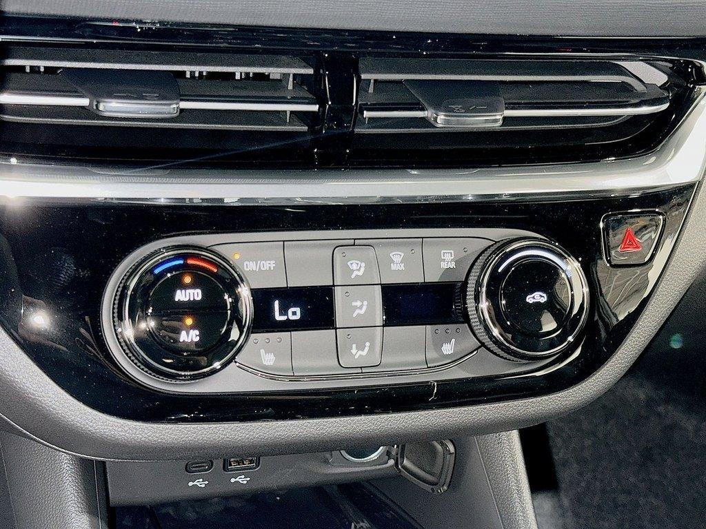 new 2026 Buick Envista car, priced at $29,325