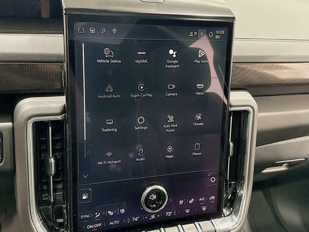 new 2025 GMC Yukon car, priced at $79,315