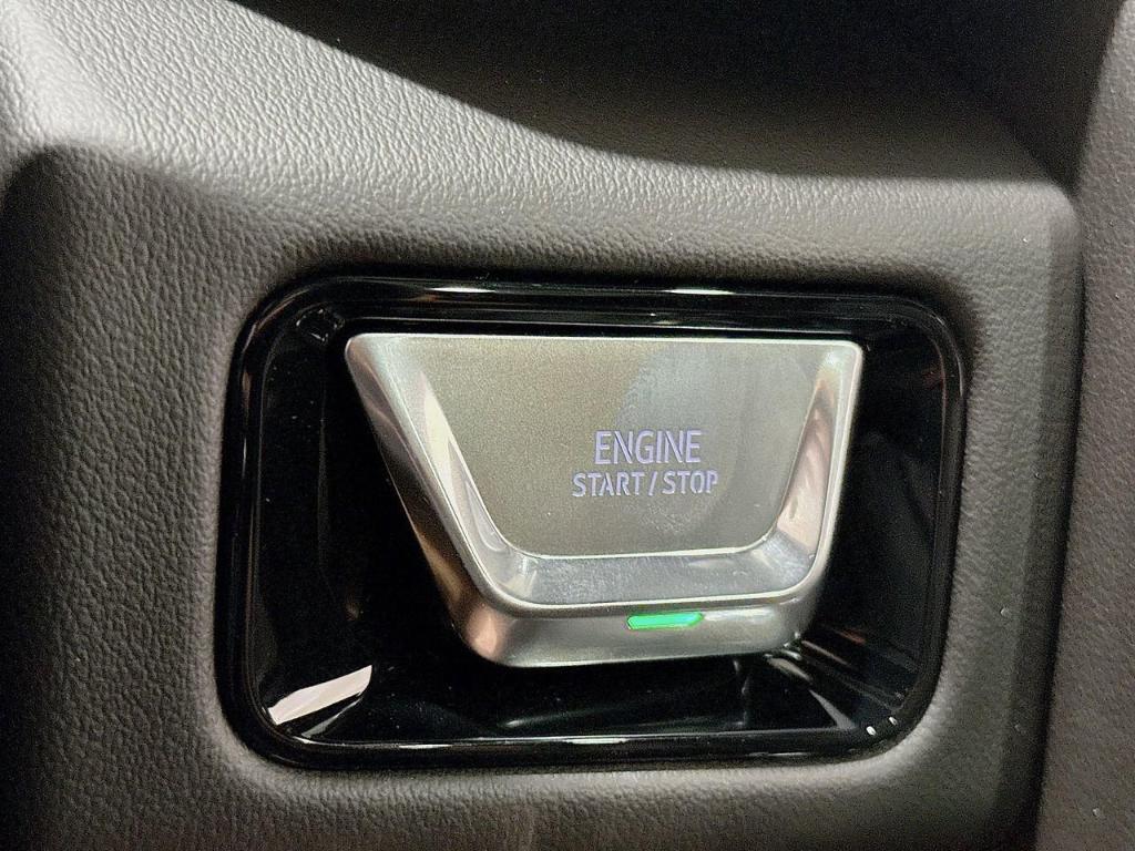 new 2025 GMC Yukon car, priced at $79,315