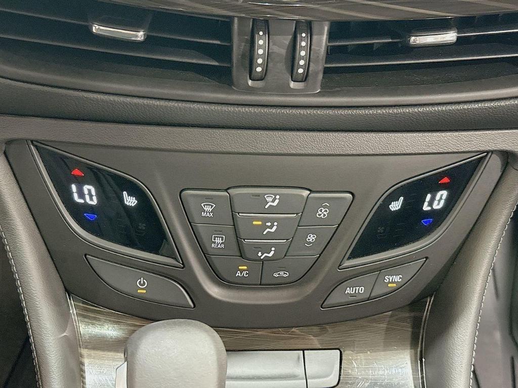 used 2019 Buick Envision car, priced at $20,900