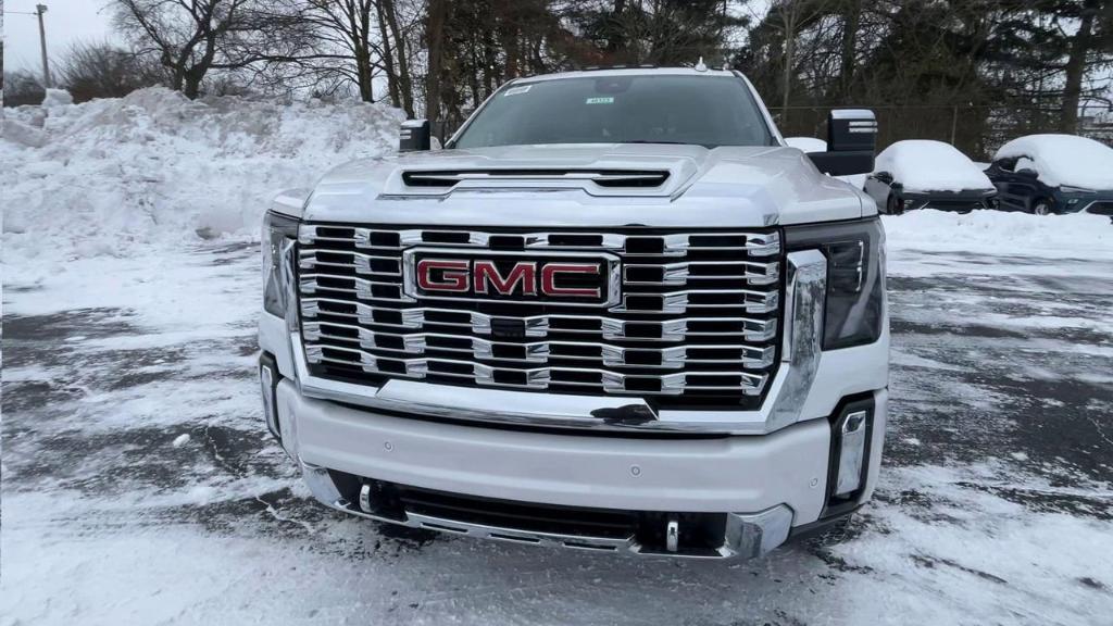 new 2025 GMC Sierra 3500 car, priced at $88,415