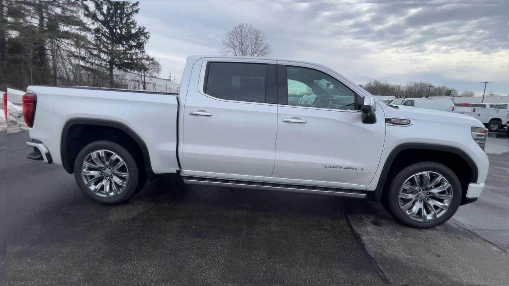 new 2025 GMC Sierra 1500 car, priced at $71,795