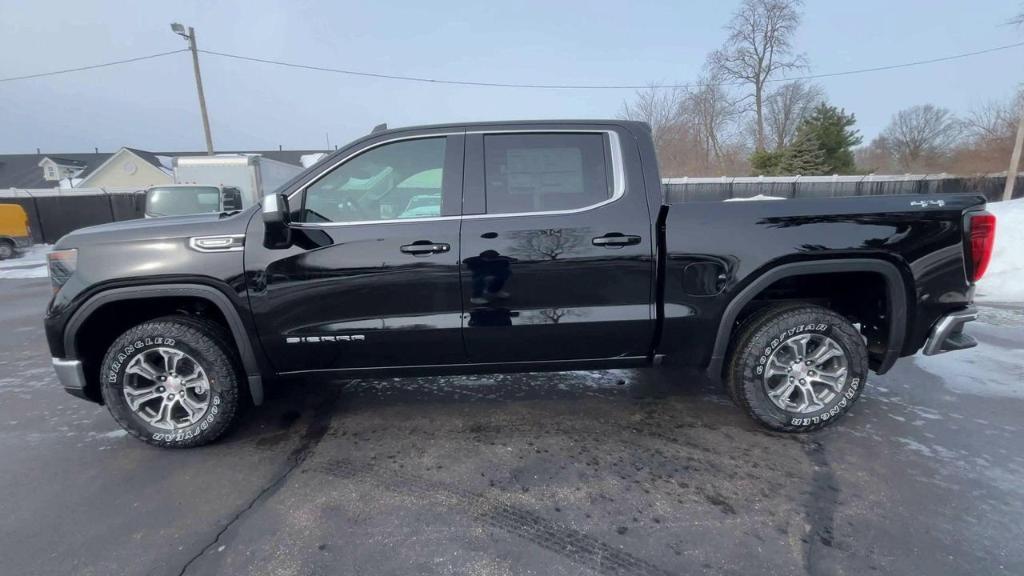 new 2025 GMC Sierra 1500 car, priced at $52,835