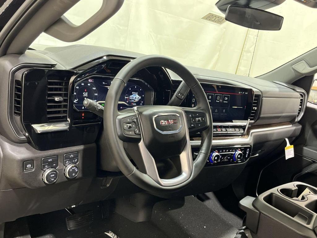 new 2025 GMC Sierra 1500 car, priced at $52,835