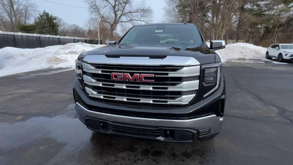 new 2025 GMC Sierra 1500 car, priced at $52,835