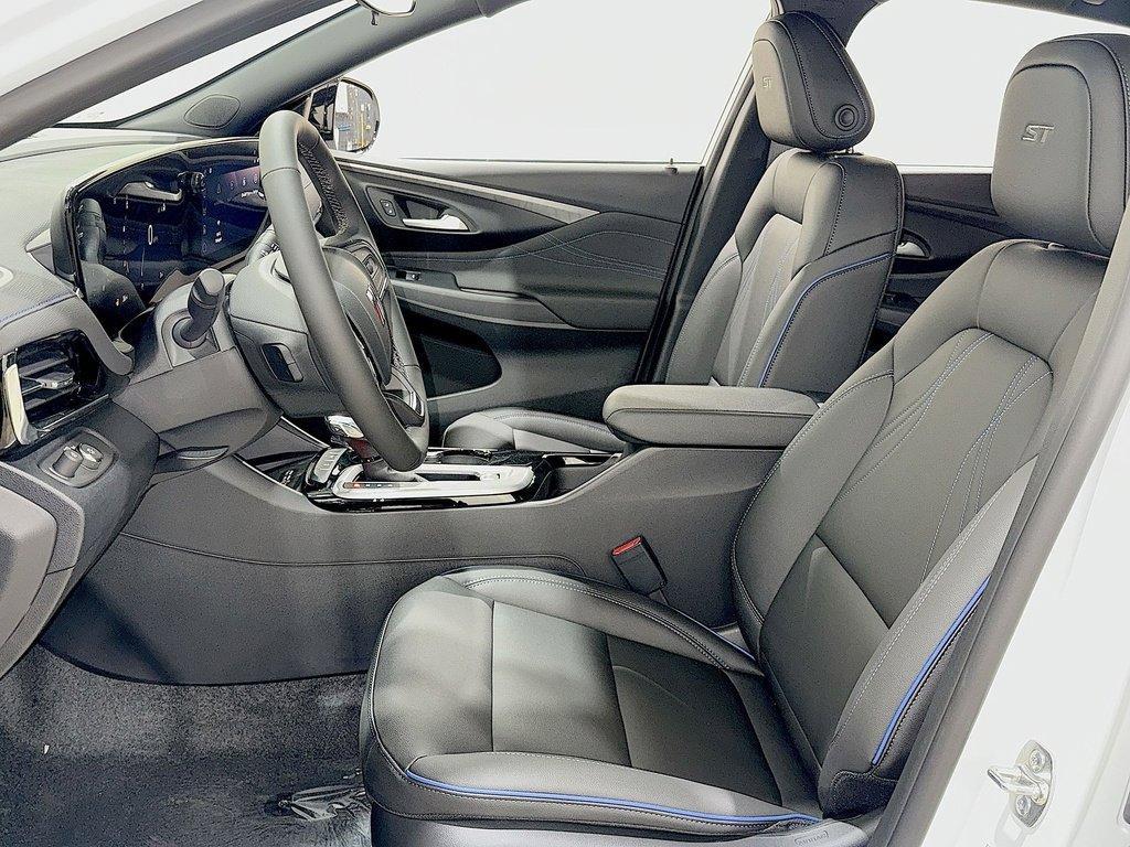 new 2026 Buick Envista car, priced at $28,830