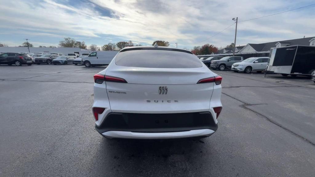 new 2025 Buick Envista car, priced at $25,466