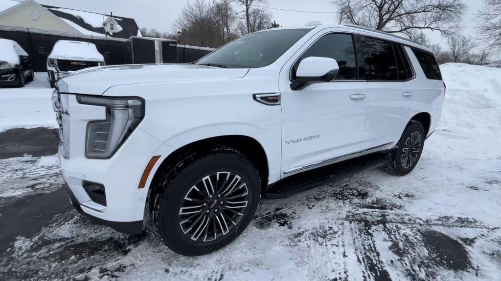 new 2025 GMC Yukon car, priced at $72,615