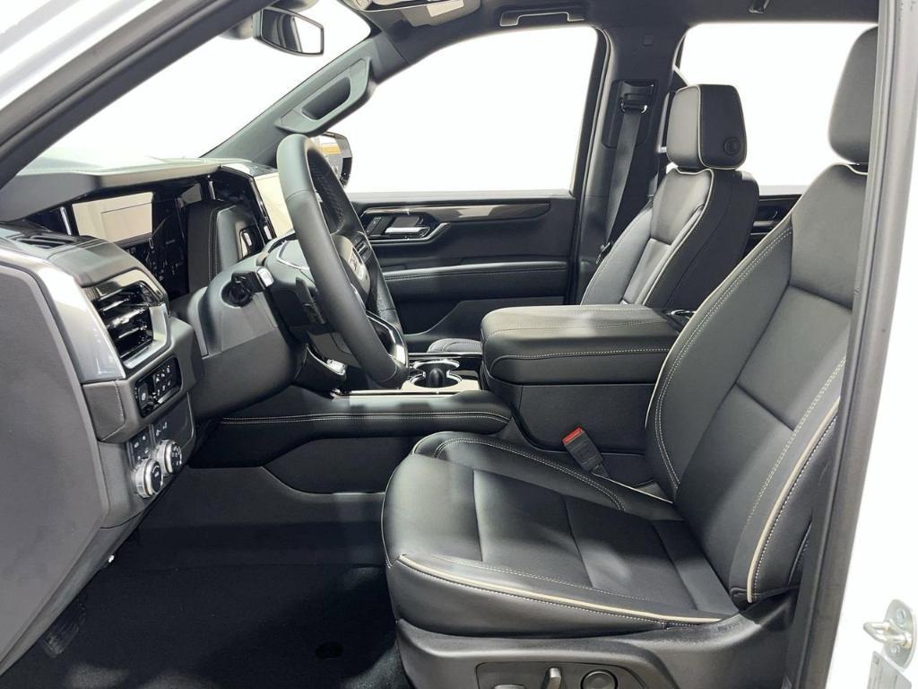 new 2025 GMC Yukon car, priced at $72,615