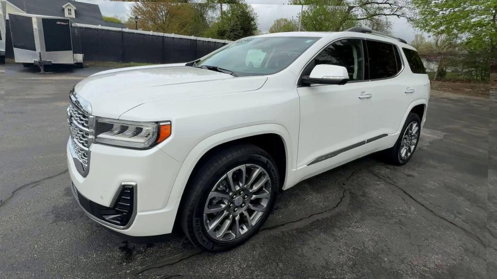 used 2022 GMC Acadia car, priced at $36,900