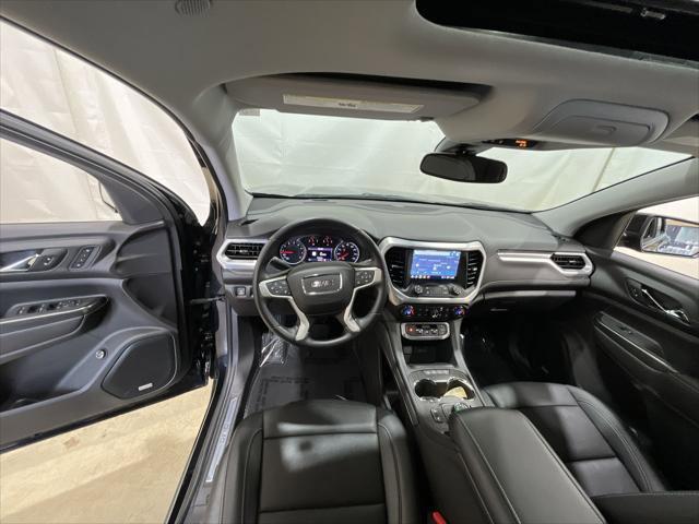 used 2022 GMC Acadia car