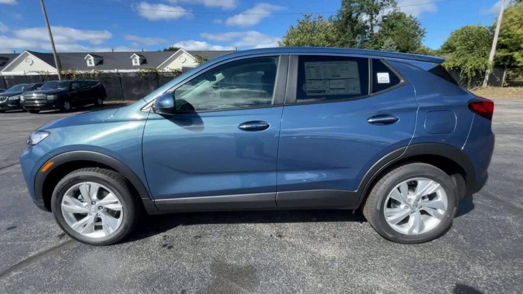 new 2025 Buick Encore GX car, priced at $30,190