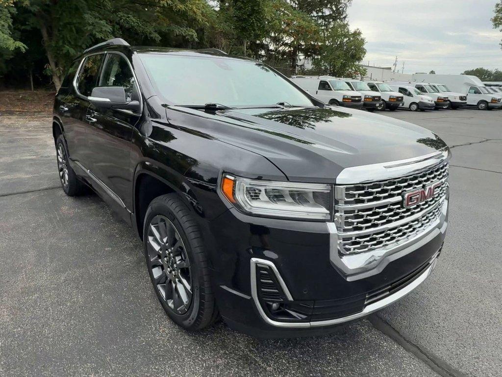 used 2023 GMC Acadia car, priced at $34,900