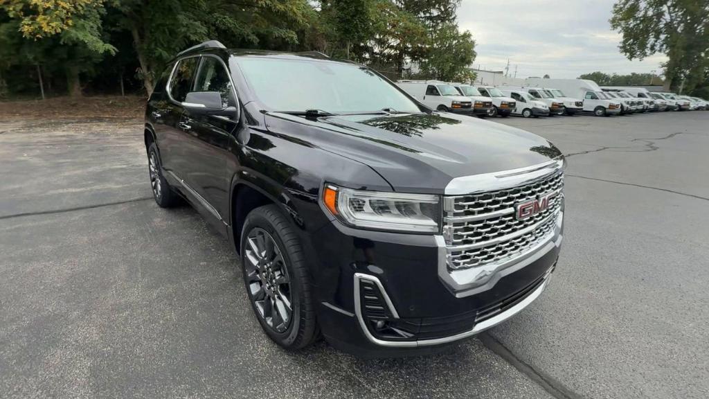 used 2023 GMC Acadia car, priced at $34,900
