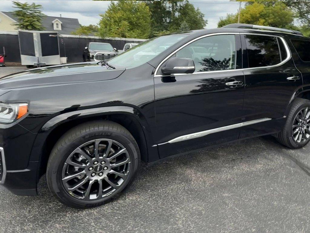 used 2023 GMC Acadia car, priced at $34,900