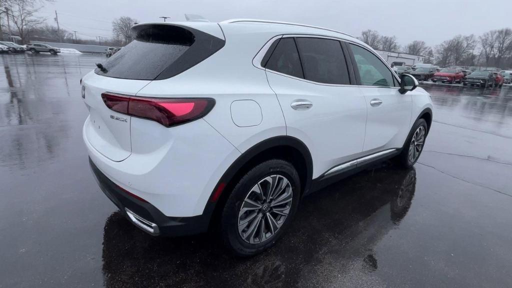 new 2025 Buick Envision car, priced at $39,518