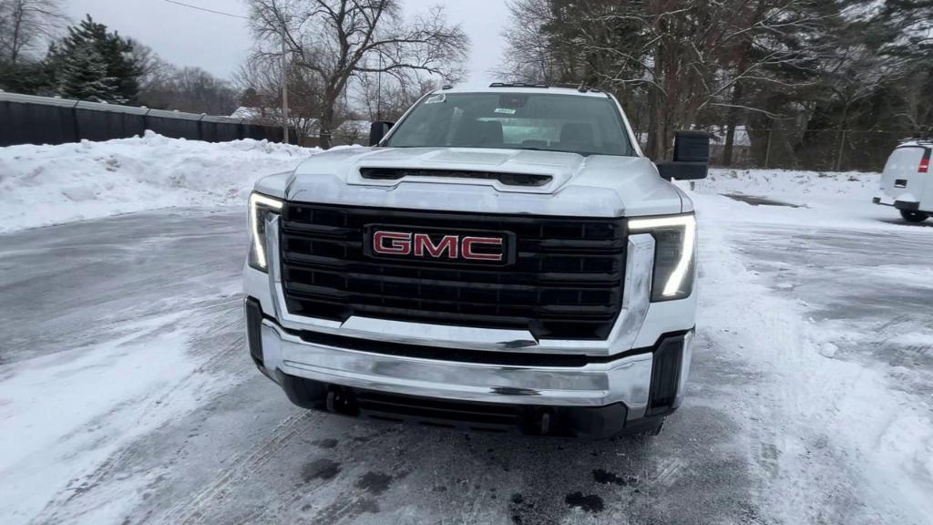 new 2025 GMC Sierra 3500 car, priced at $70,790
