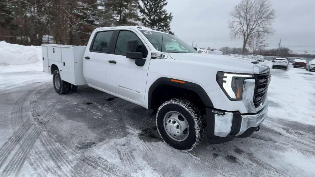 new 2025 GMC Sierra 3500 car, priced at $70,790