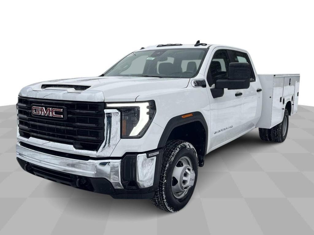 new 2025 GMC Sierra 3500 car, priced at $72,540