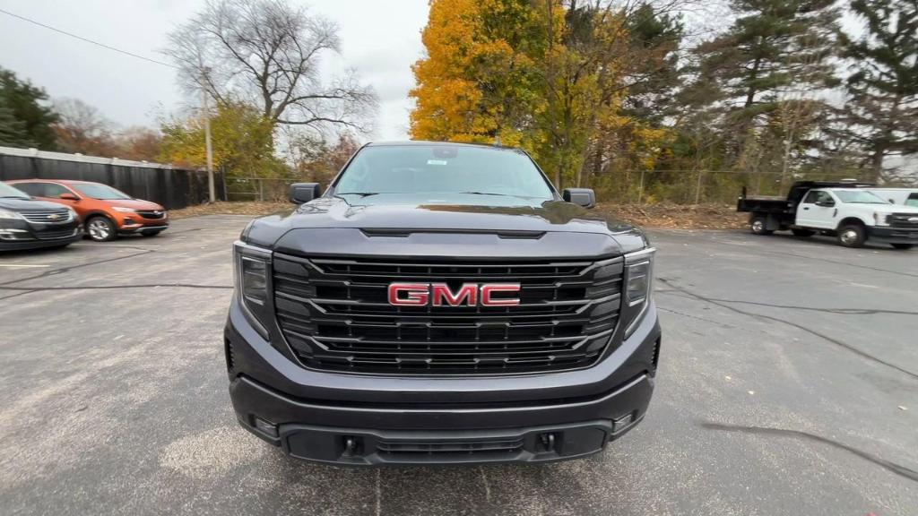 new 2025 GMC Sierra 1500 car, priced at $56,540