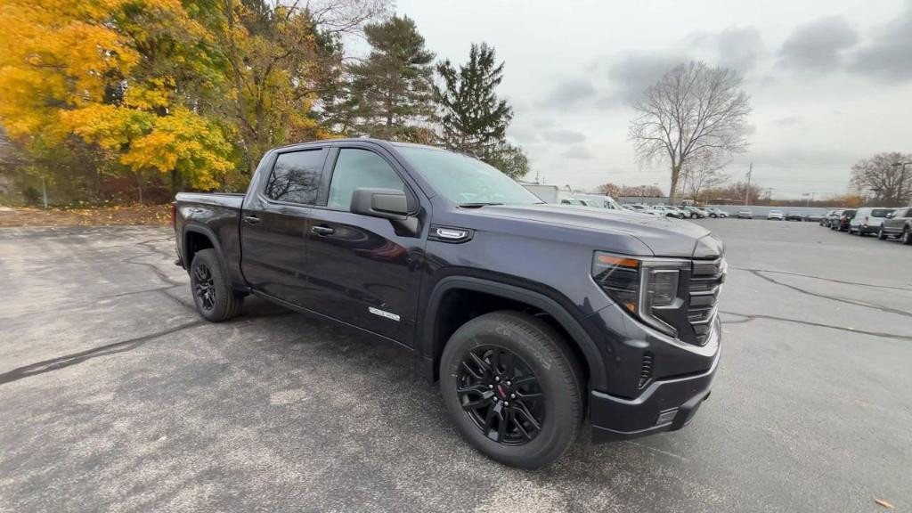 new 2025 GMC Sierra 1500 car, priced at $56,540