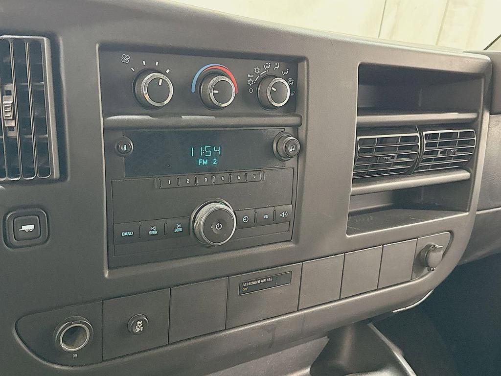 used 2014 GMC Savana 1500 car, priced at $15,900