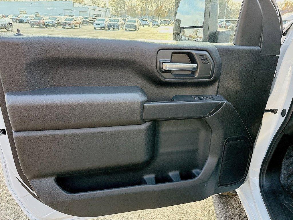 new 2026 GMC Sierra 3500 car, priced at $80,032