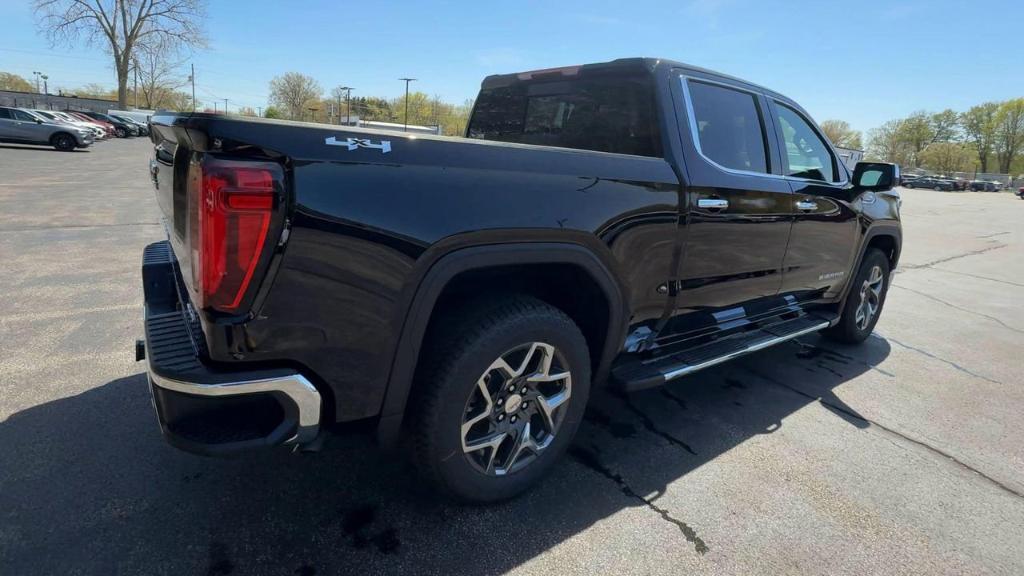 new 2025 GMC Sierra 1500 car, priced at $58,235