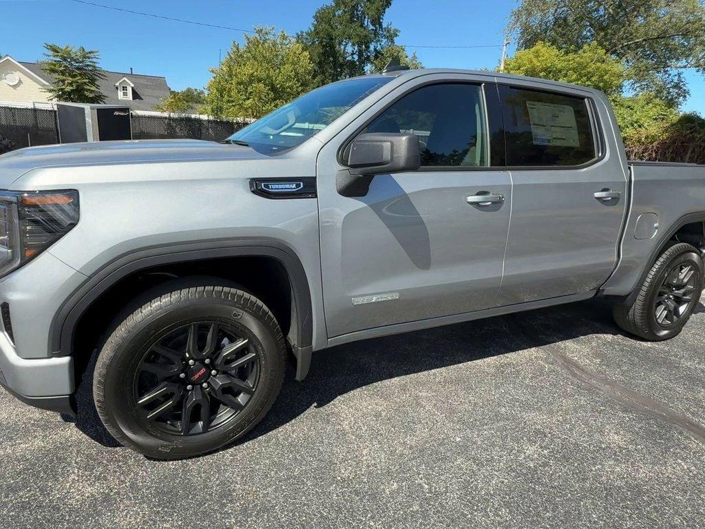 new 2026 GMC Sierra 1500 car, priced at $48,775