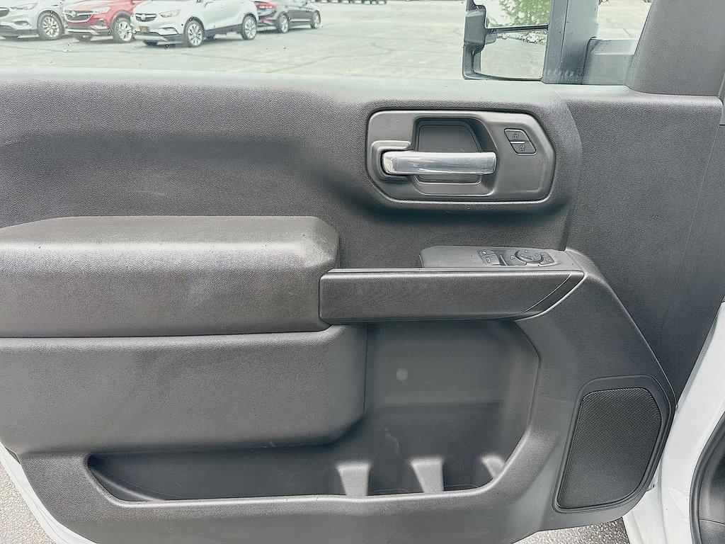 new 2025 GMC Sierra 3500 car, priced at $69,093