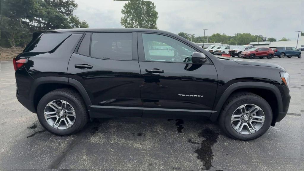 new 2026 GMC Terrain car, priced at $33,367