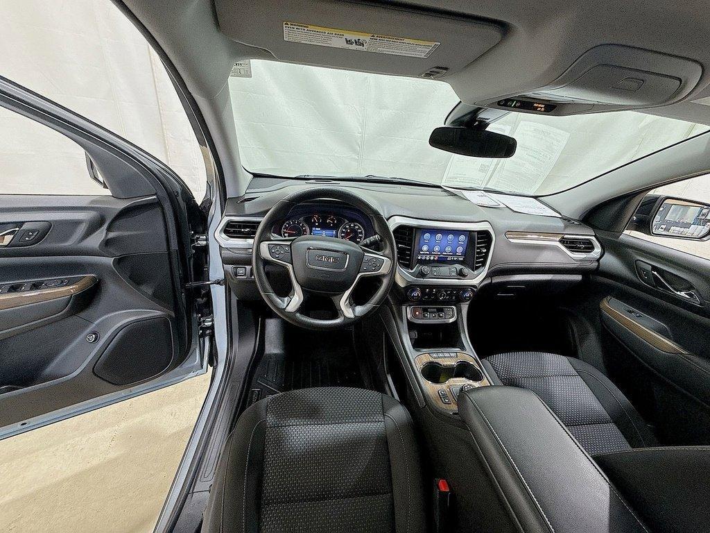 used 2023 GMC Acadia car, priced at $28,900