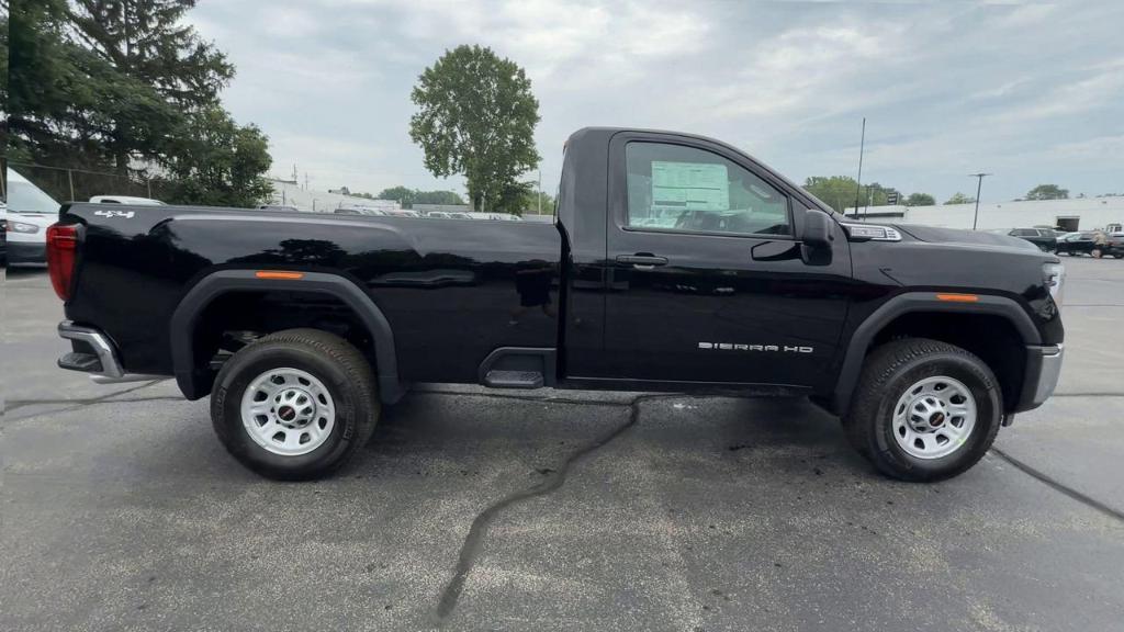 new 2025 GMC Sierra 2500 car, priced at $49,300