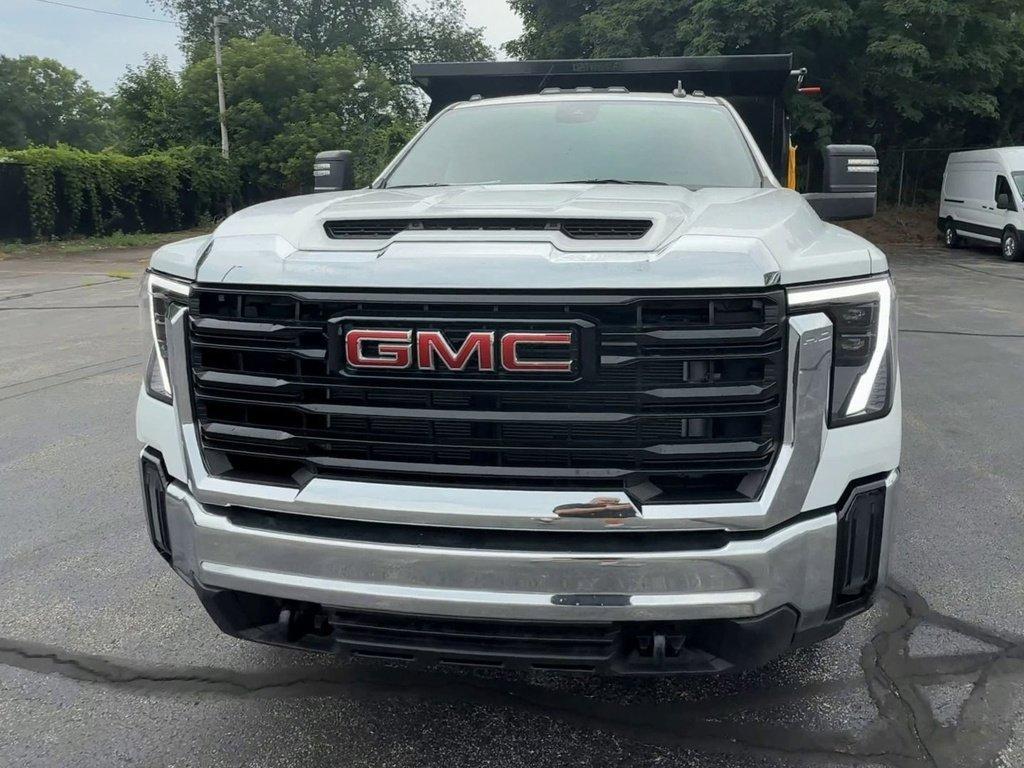 new 2025 GMC Sierra 3500 car, priced at $69,093