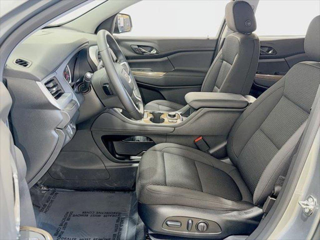 used 2023 GMC Acadia car, priced at $33,900