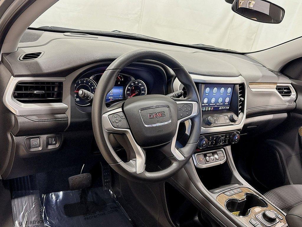 used 2023 GMC Acadia car, priced at $31,000