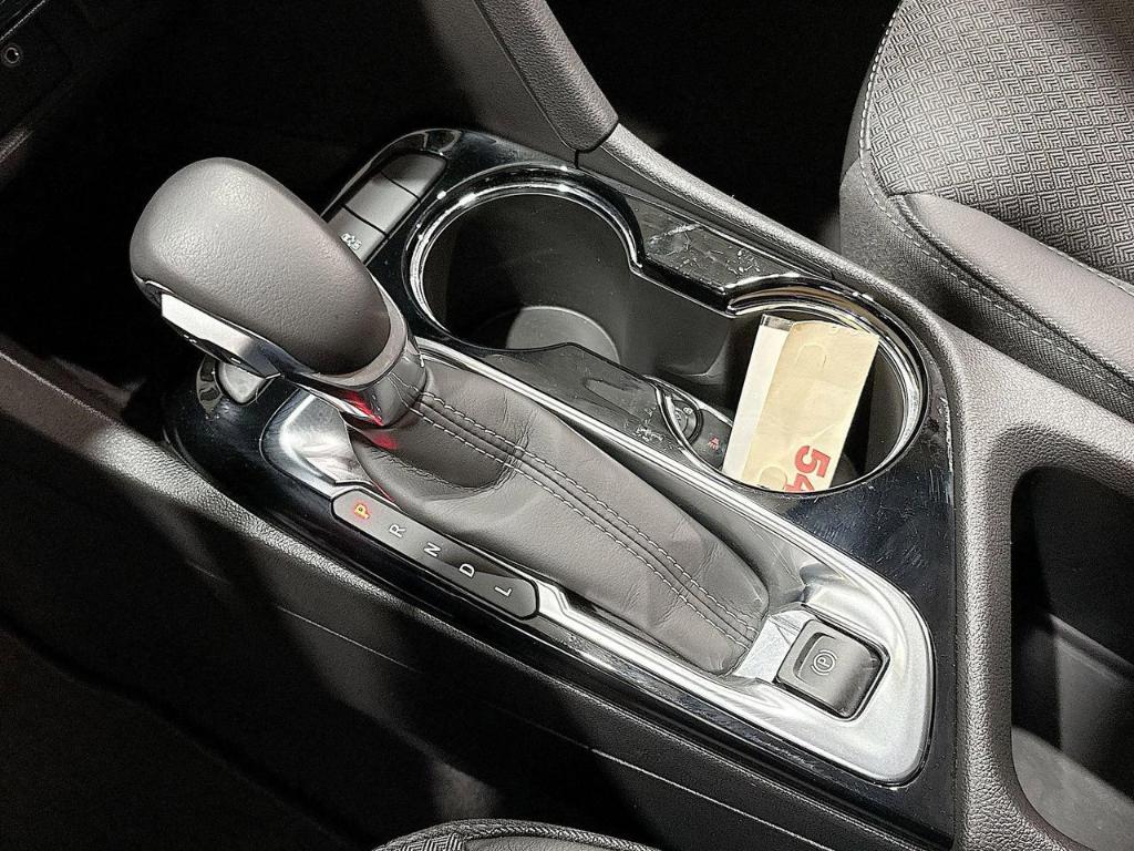 used 2022 Buick Encore GX car, priced at $20,900