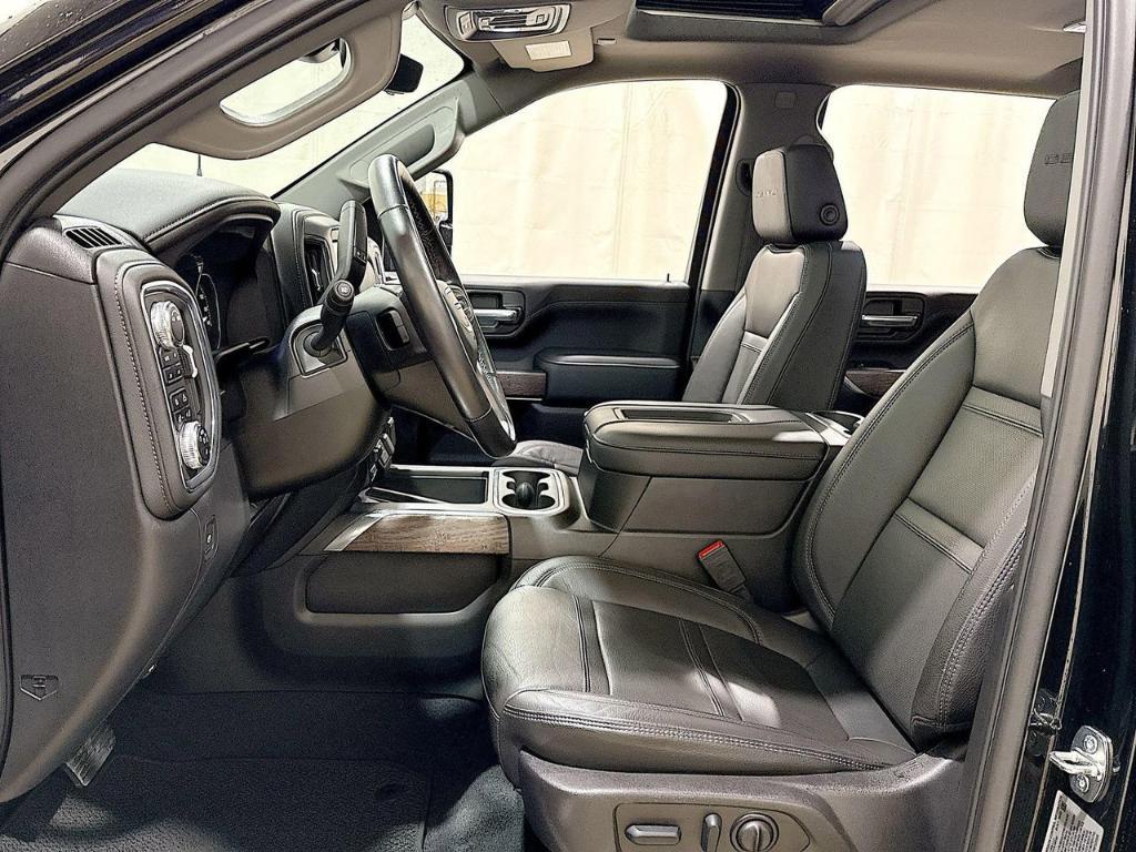 used 2022 GMC Sierra 2500 car, priced at $69,900