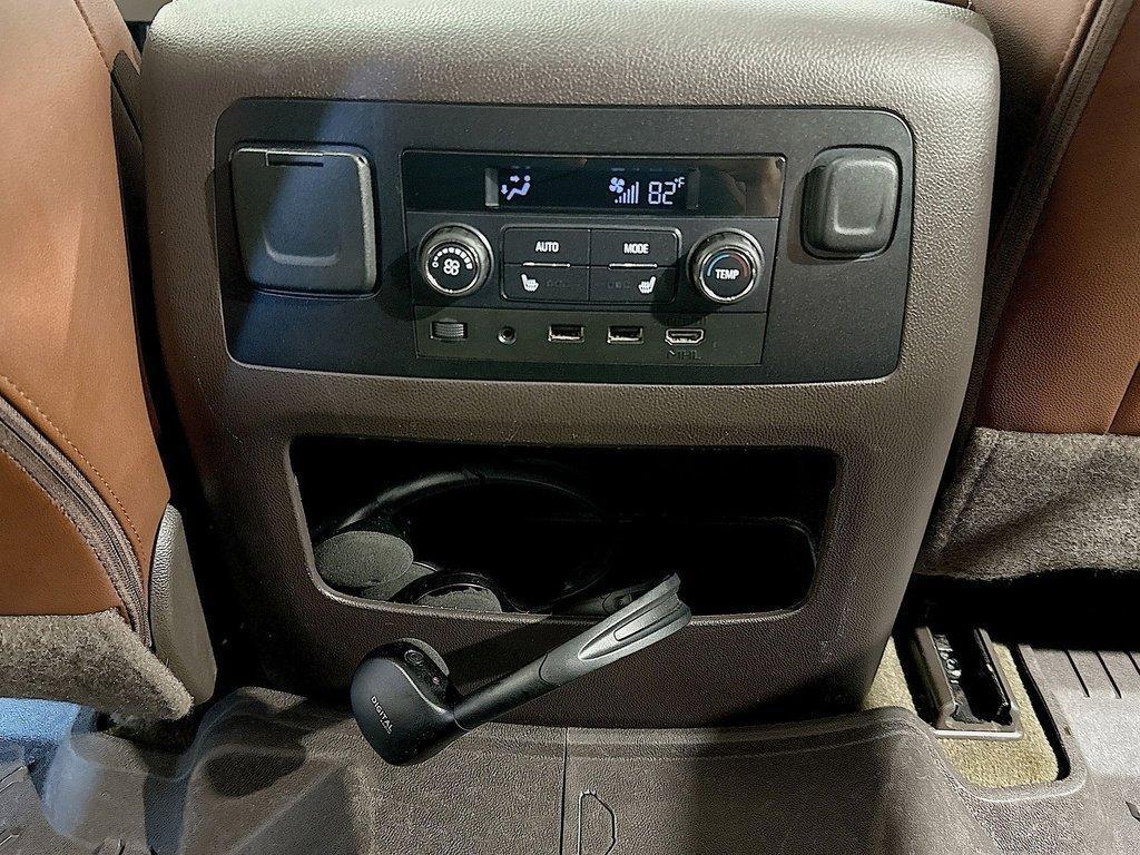 used 2017 Chevrolet Suburban car, priced at $25,900