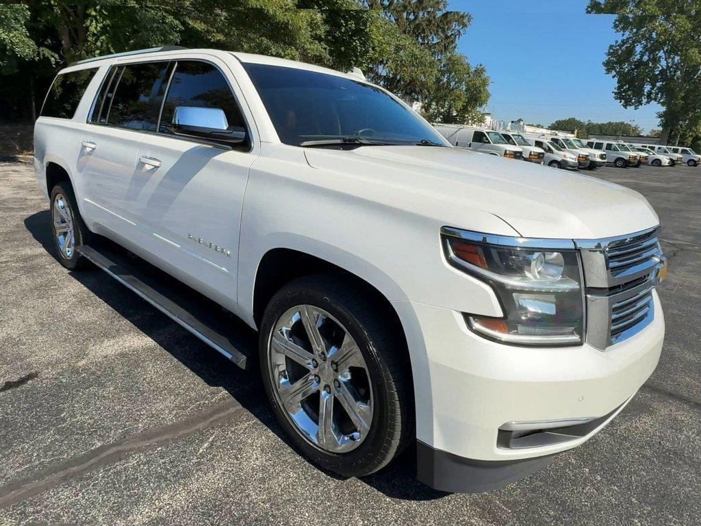 used 2017 Chevrolet Suburban car, priced at $25,900