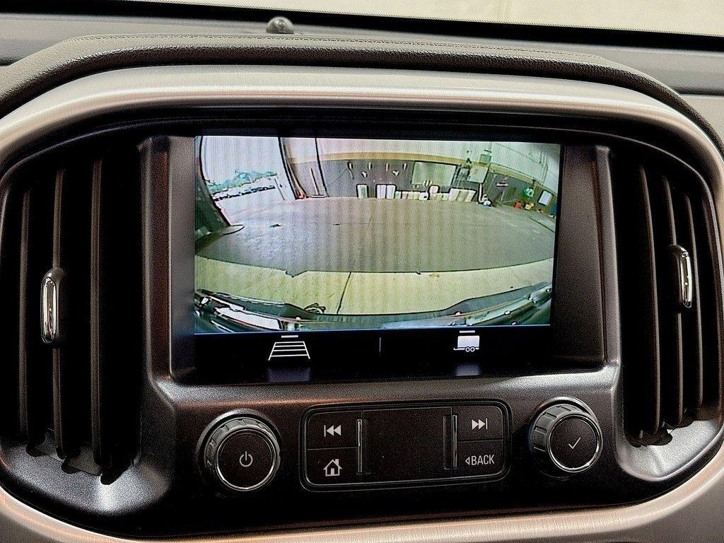 used 2022 GMC Canyon car, priced at $31,900