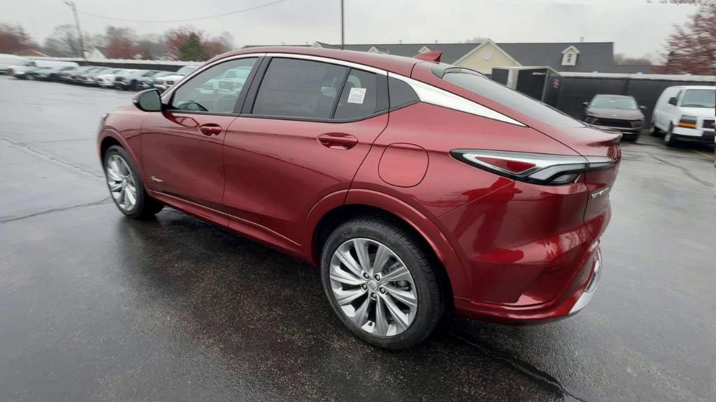 new 2025 Buick Envista car, priced at $31,485