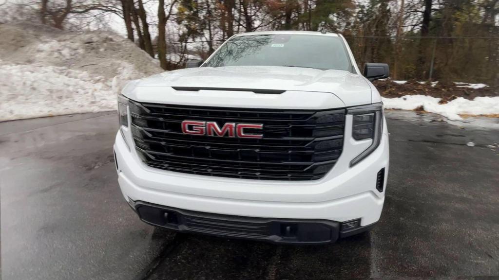 new 2025 GMC Sierra 1500 car, priced at $60,640