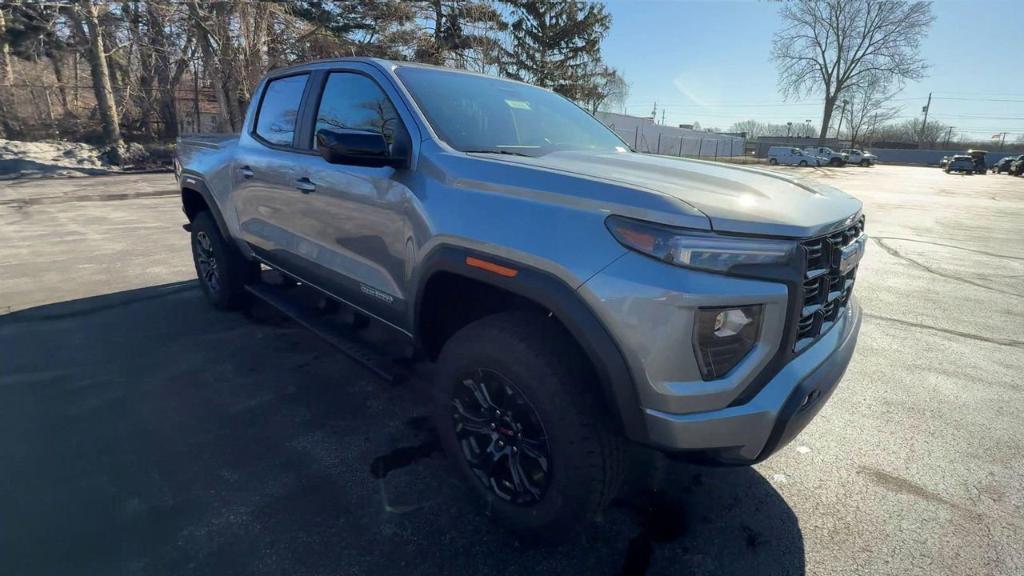 new 2025 GMC Canyon car, priced at $47,095