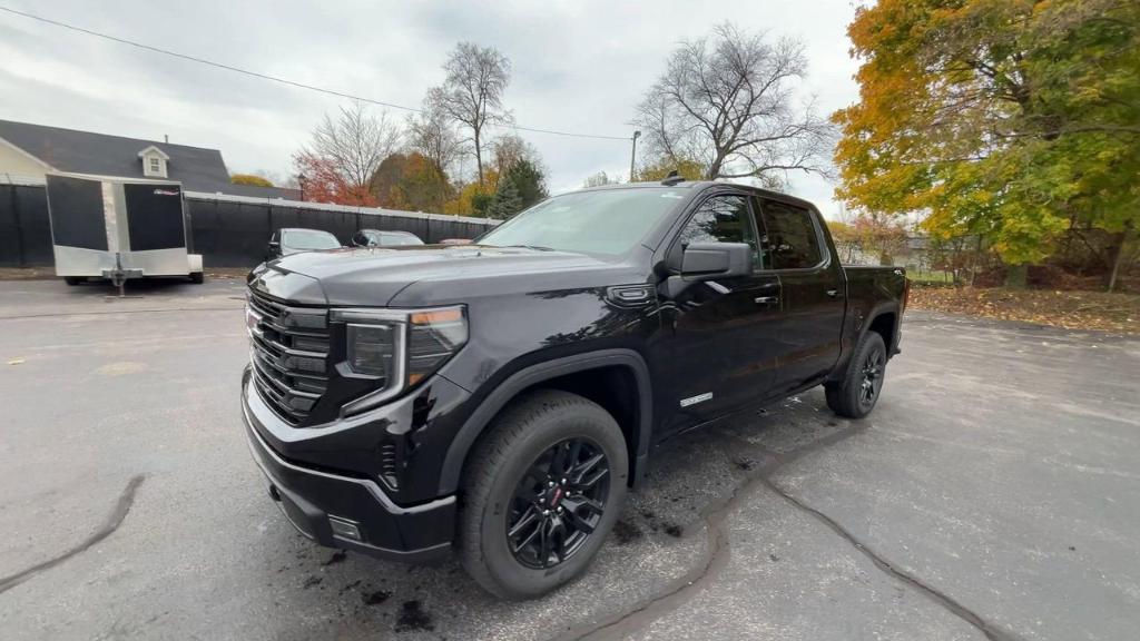 new 2025 GMC Sierra 1500 car, priced at $56,390