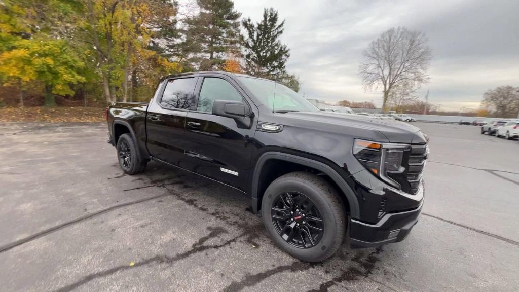 new 2025 GMC Sierra 1500 car, priced at $56,390